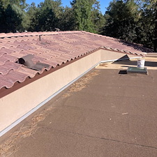 Flat-roof-cleaning-gutter-cleaning-pine-needle-removal-preventive-annual-cleaning-in-Prescott-Arizona-by-Precision-Powerwash-Services 5